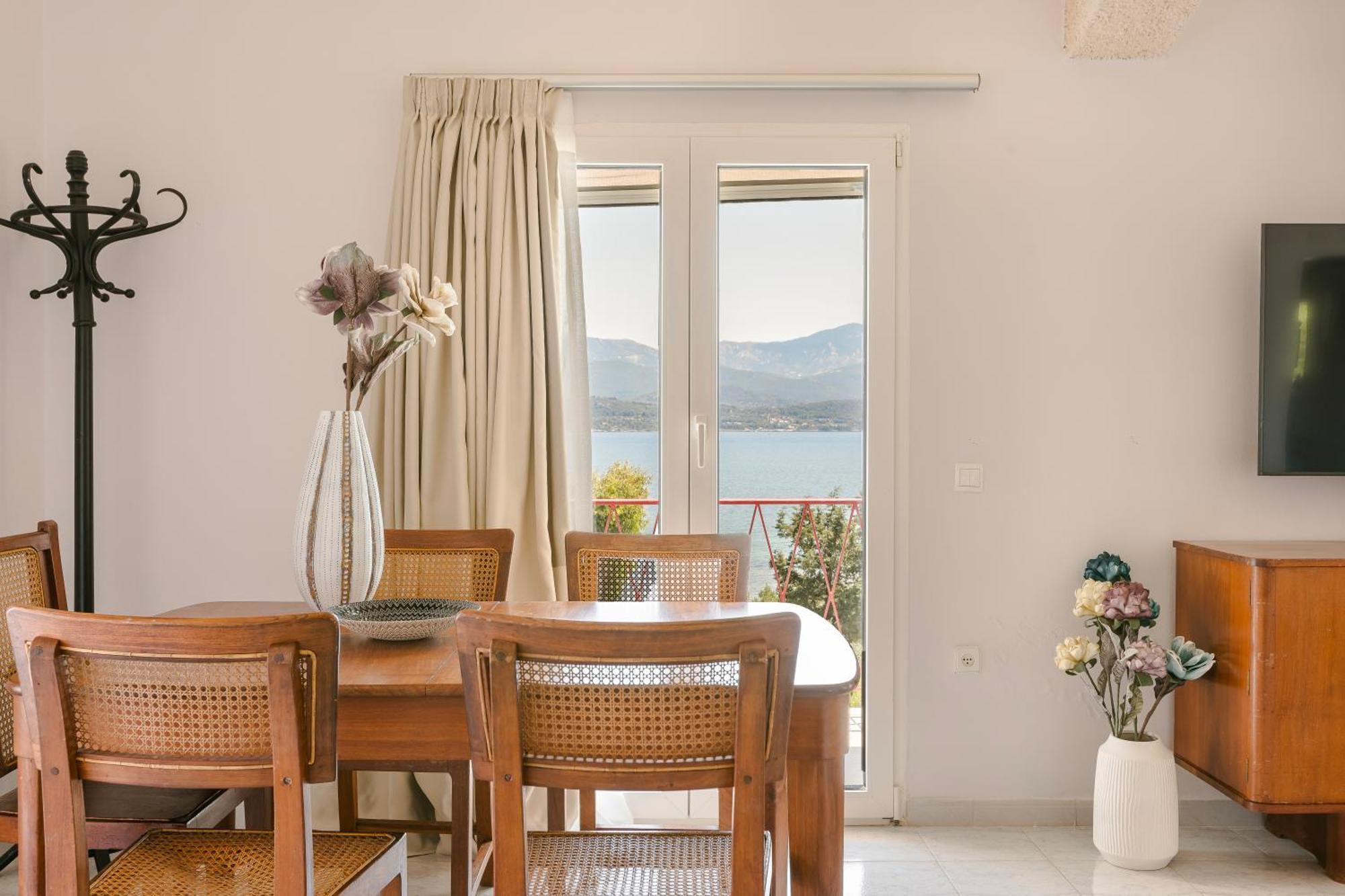 Ostria Villa Lixouri